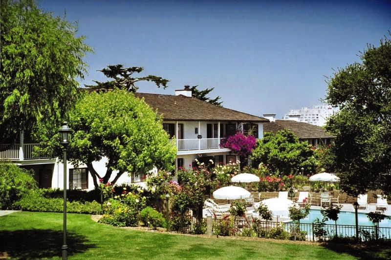 Casa Munras Garden Hotel & Spa Monterey Exterior photo